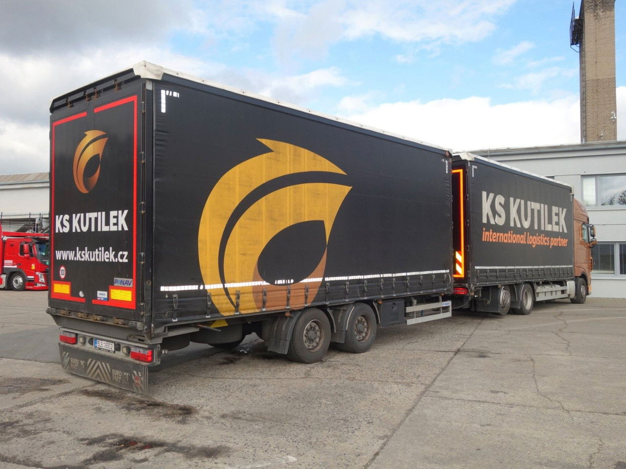 DAF XF 480 SSC, 120 cbm, Durchfahren - Plane LKW: das Bild 3 DAF XF 480 SSC, 120 cbm, Durchfahren - Plane LKW: das Bild 3