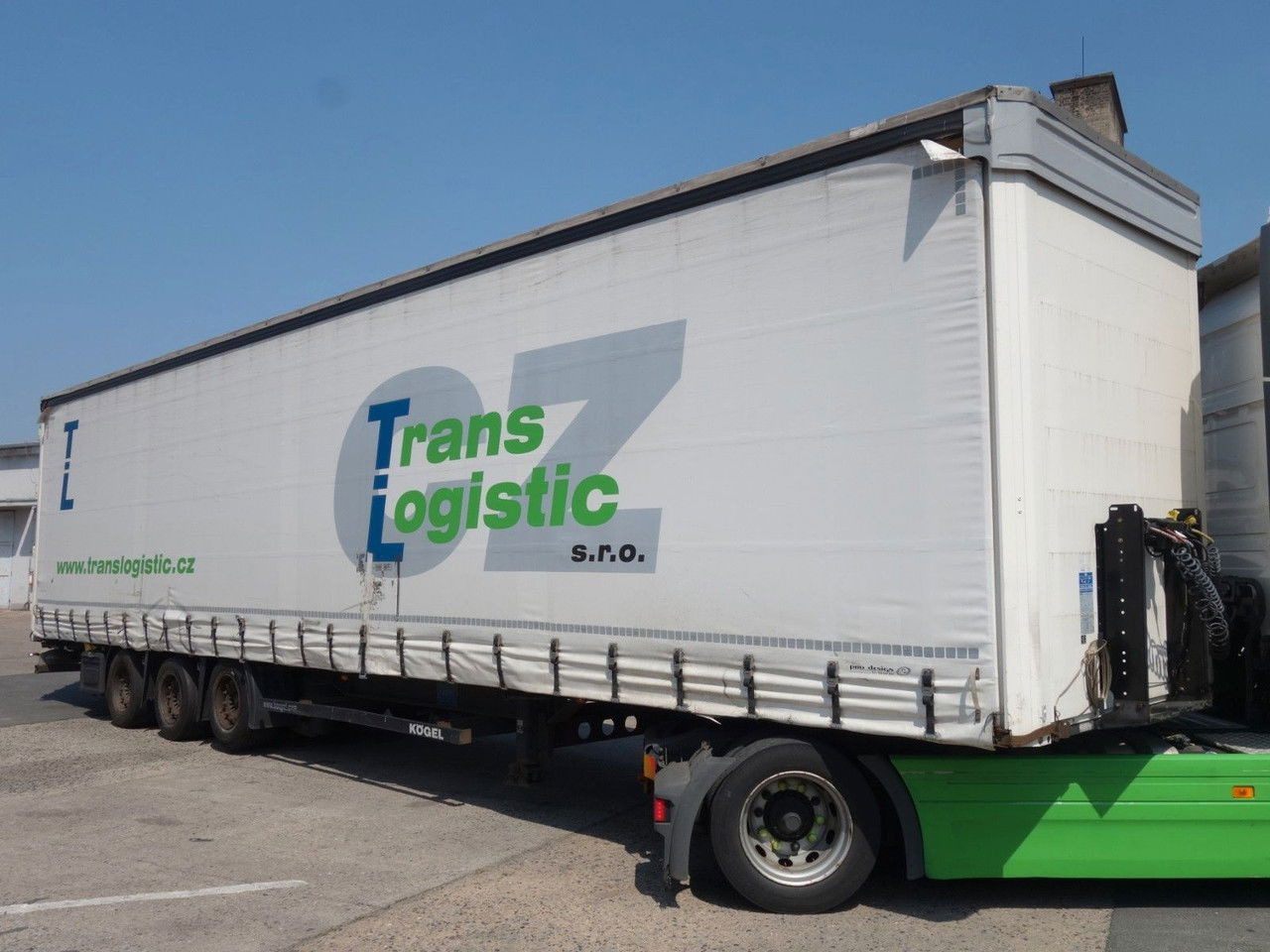 Diversen SN24 Mega, Liftachse, SAF Achsen Koegel SN24 Mega, Liftachse, SAF Achsen - Planenauflieger: das Bild 3 Diversen SN24 Mega, Liftachse, SAF Achsen Koegel SN24 Mega, Liftachse, SAF Achsen - Planenauflieger: das Bild 3