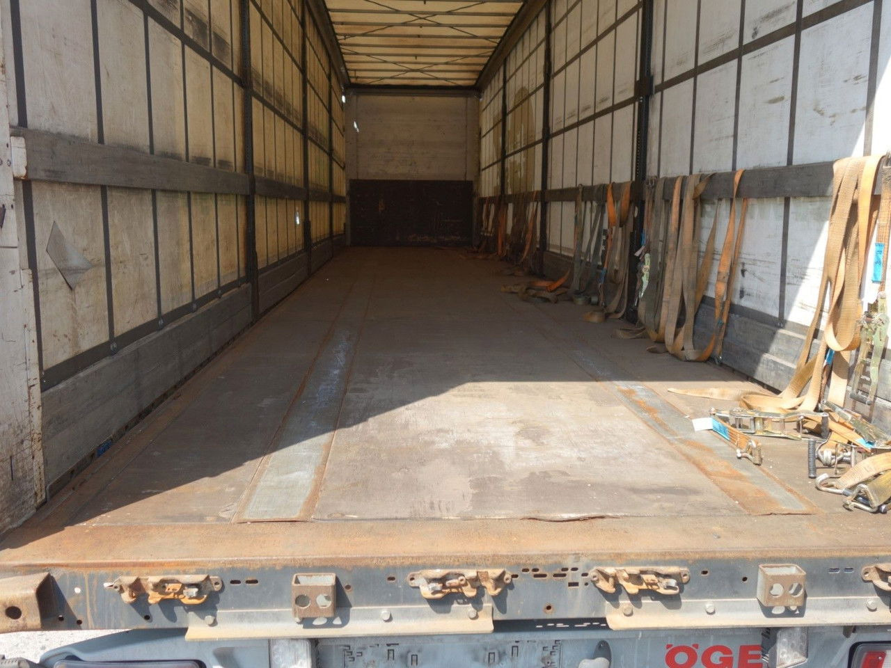 Diversen SN24 Mega, Liftachse, SAF Achsen Koegel SN24 Mega, Liftachse, SAF Achsen – Leasing Diversen SN24 Mega, Liftachse, SAF Achsen Koegel SN24 Mega, Liftachse, SAF Achsen: das Bild 9