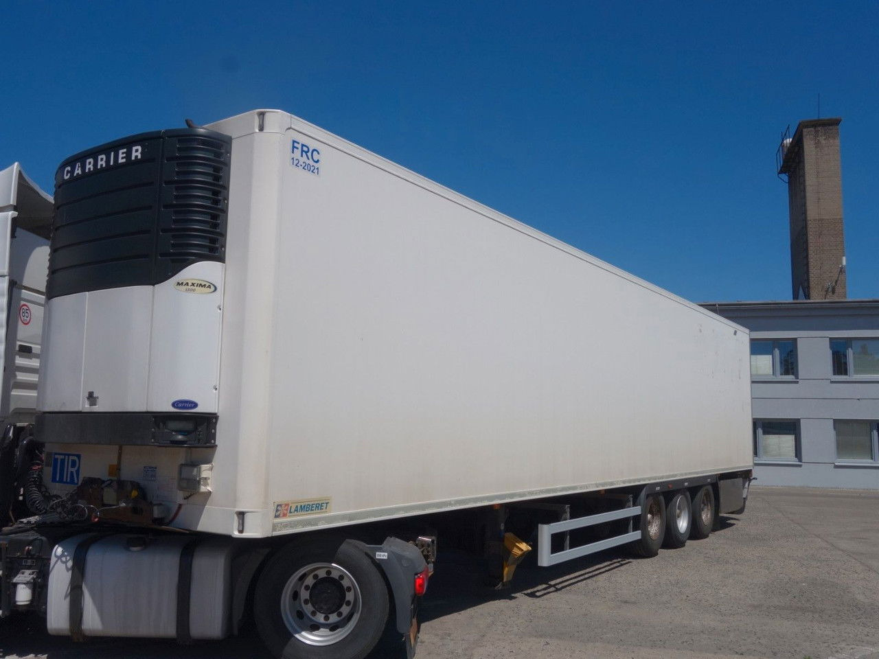 LAMBERET LVF S3 mit Carrier 1300, 2.400 BtS. - Kühlkoffer Auflieger: das Bild 1 LAMBERET LVF S3 mit Carrier 1300, 2.400 BtS. - Kühlkoffer Auflieger: das Bild 1