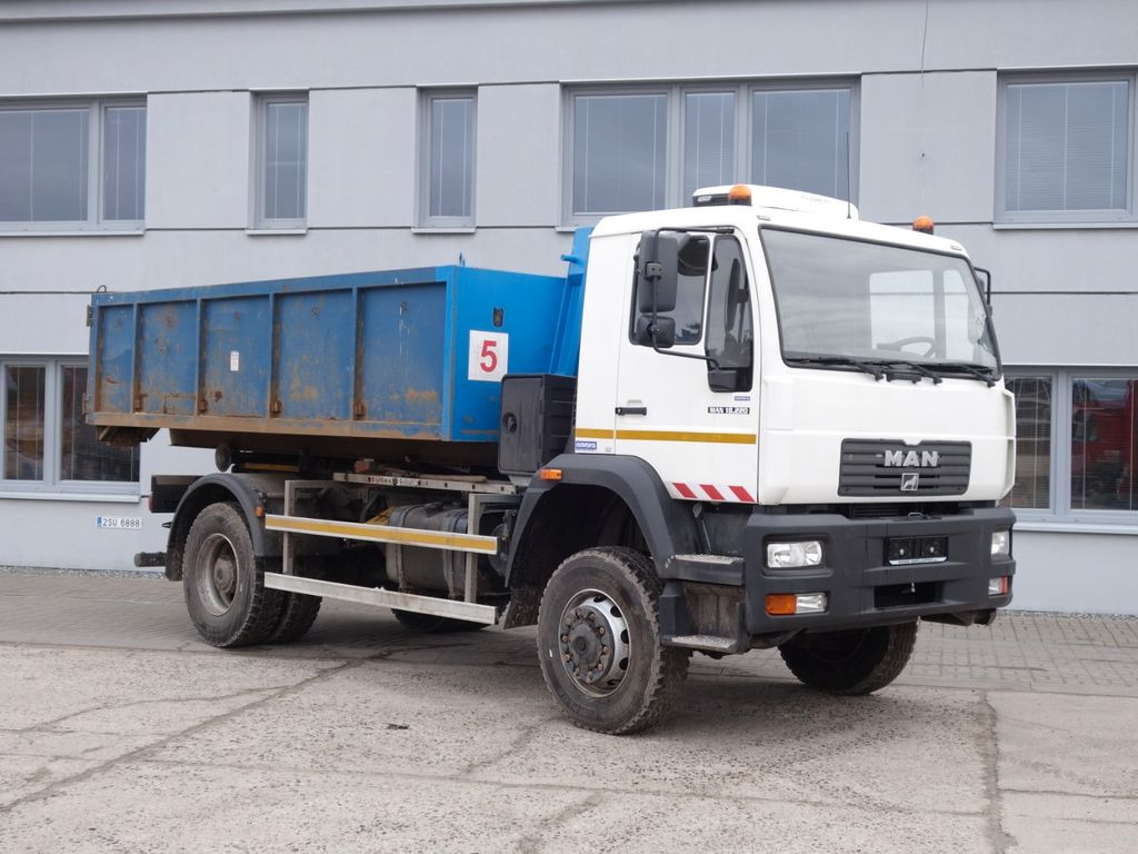 MAN 18.220 4x4 Neue Aufbau 2023 TOP ! - Abrollkipper, Autokran: das Bild 3 MAN 18.220 4x4 Neue Aufbau 2023 TOP ! - Abrollkipper, Autokran: das Bild 3