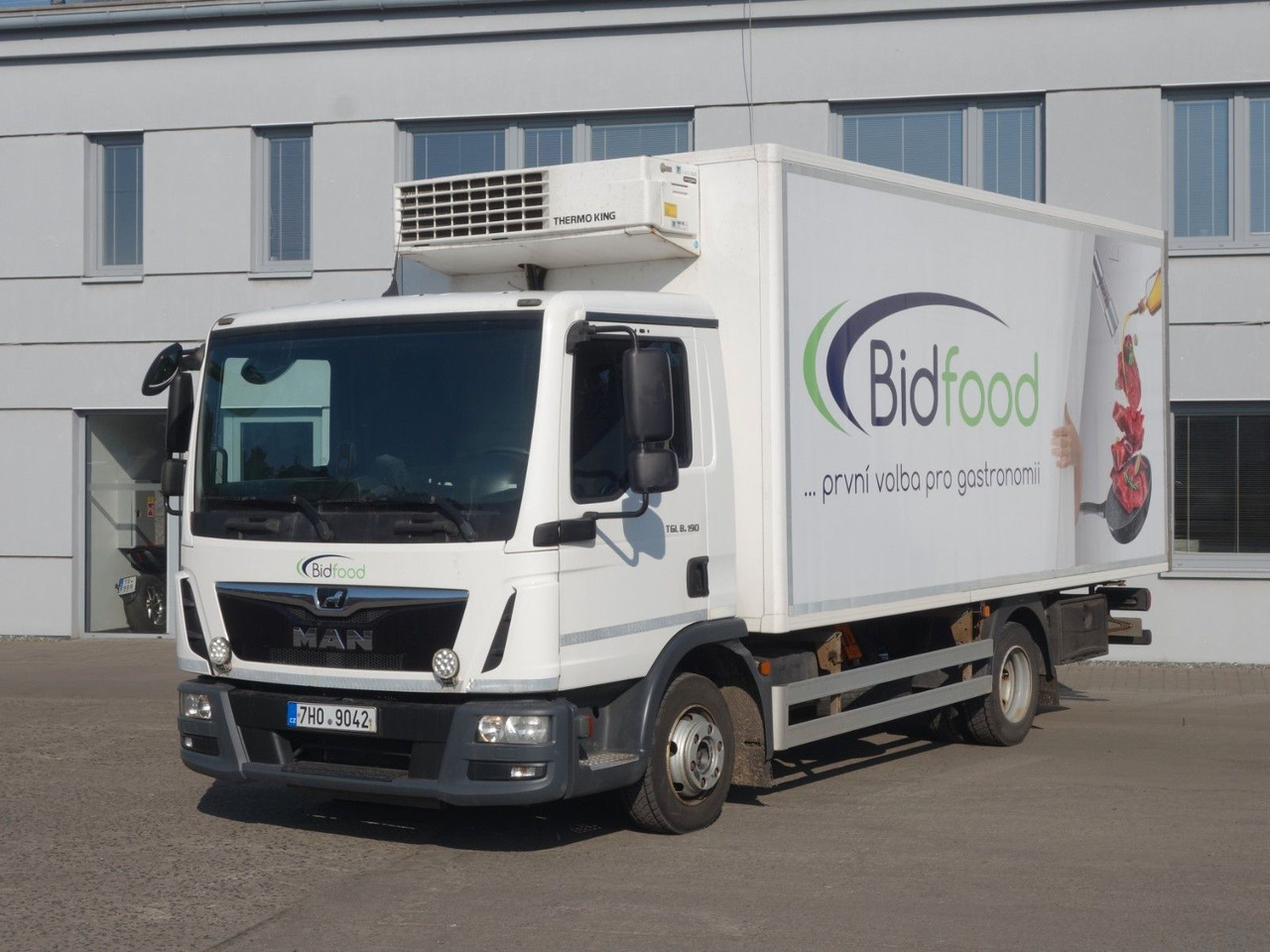 MAN TGL 8.190 mit Thermo King. 2 Temperaturen - Kühlkoffer LKW: das Bild 1 MAN TGL 8.190 mit Thermo King. 2 Temperaturen - Kühlkoffer LKW: das Bild 1