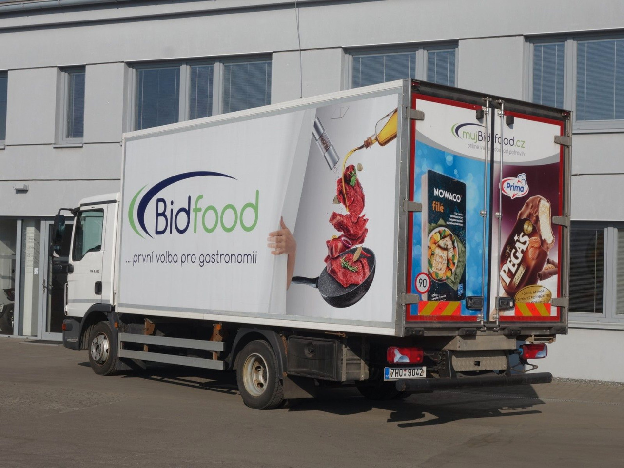 MAN TGL 8.190 mit Thermo King. 2 Temperaturen - Kühlkoffer LKW: das Bild 3 MAN TGL 8.190 mit Thermo King. 2 Temperaturen - Kühlkoffer LKW: das Bild 3