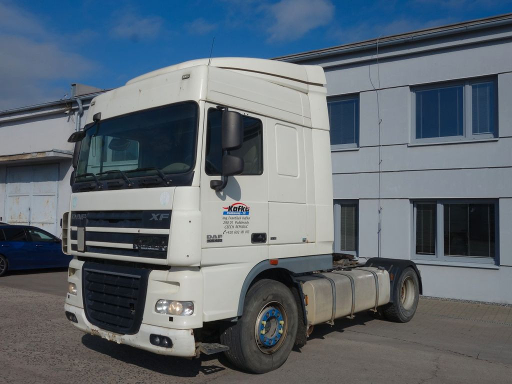 DAF XF 460 SC Standard Hydraulik - Sattelzugmaschine: das Bild 2 DAF XF 460 SC Standard Hydraulik - Sattelzugmaschine: das Bild 2
