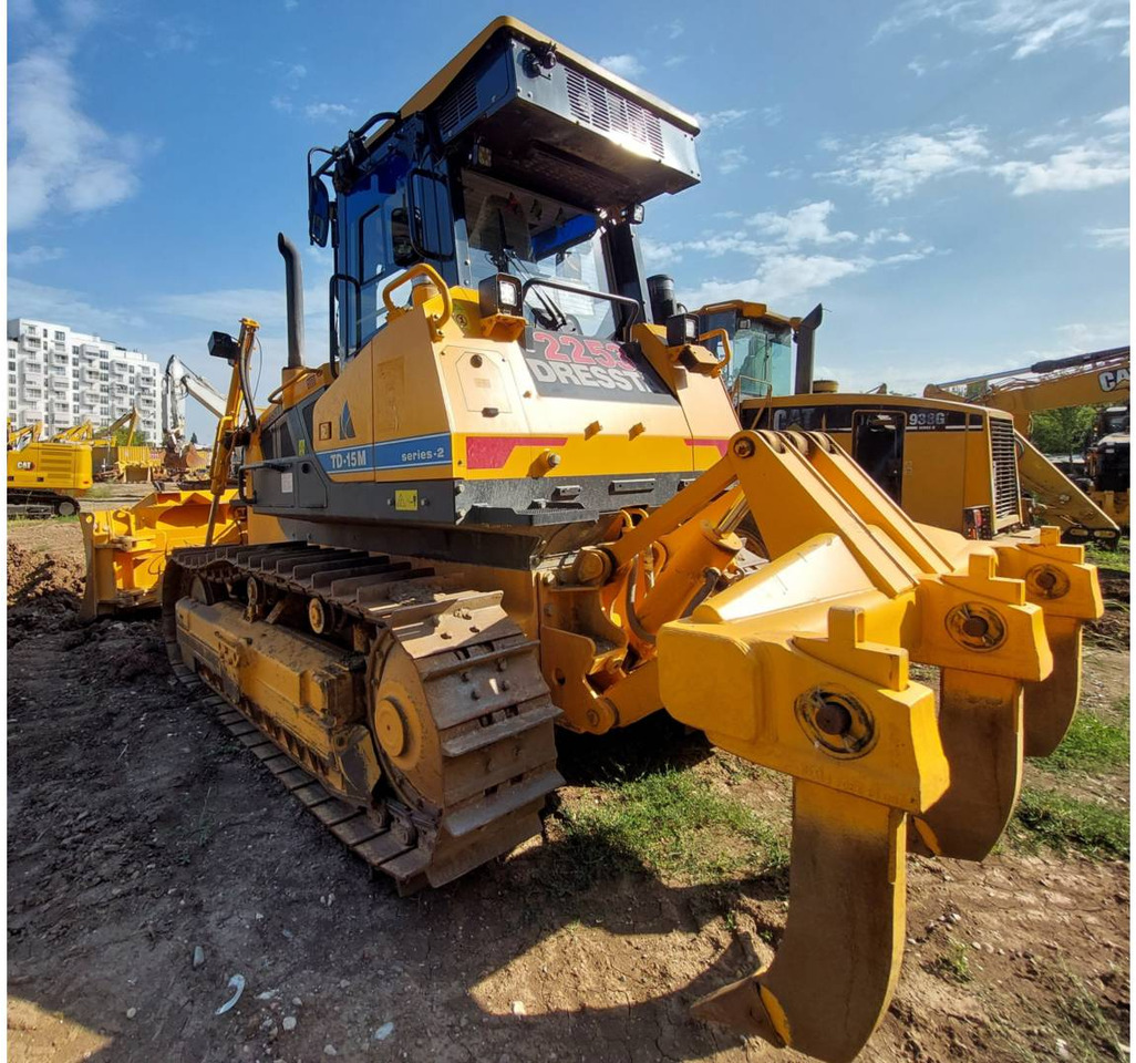 DRESSTA NORTH AMERICA TD-15M - Bulldozer: das Bild 4 DRESSTA NORTH AMERICA TD-15M - Bulldozer: das Bild 4