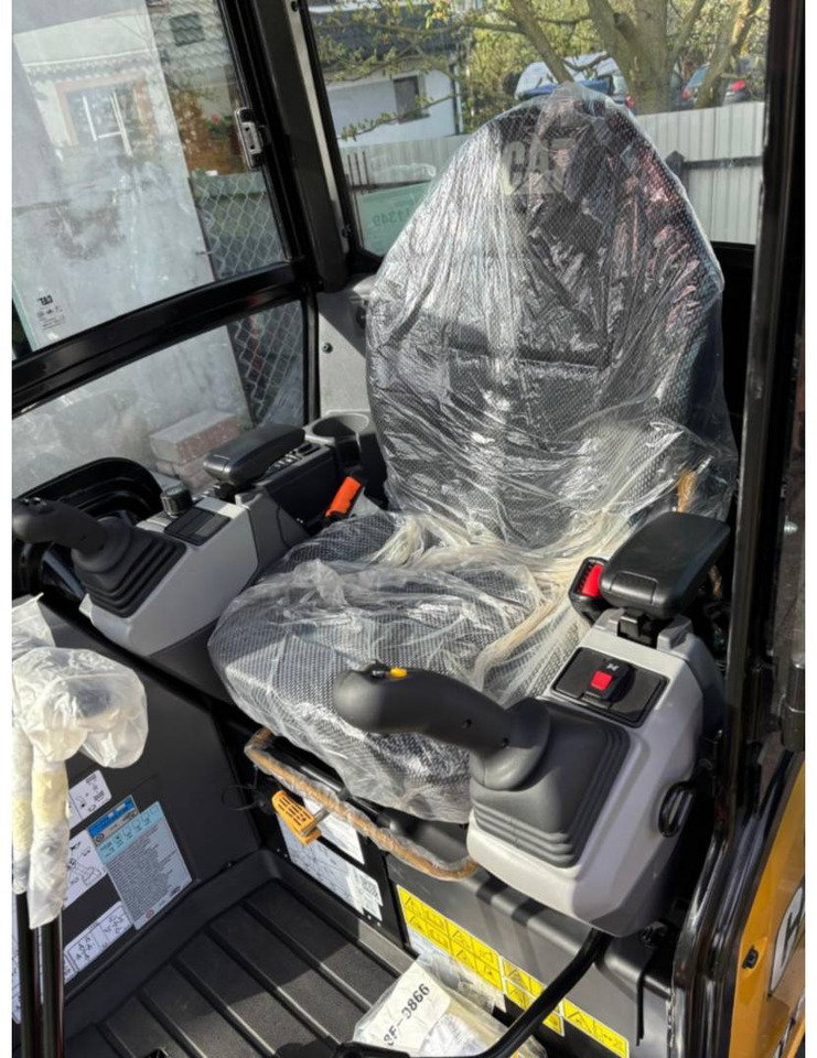CAT 301.8 - Kettenbagger: das Bild 4 CAT 301.8 - Kettenbagger: das Bild 4
