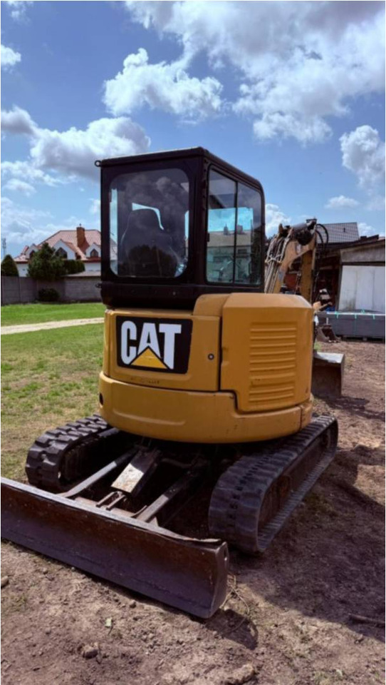 CAT 303.5ECR - Kettenbagger: das Bild 3 CAT 303.5ECR - Kettenbagger: das Bild 3