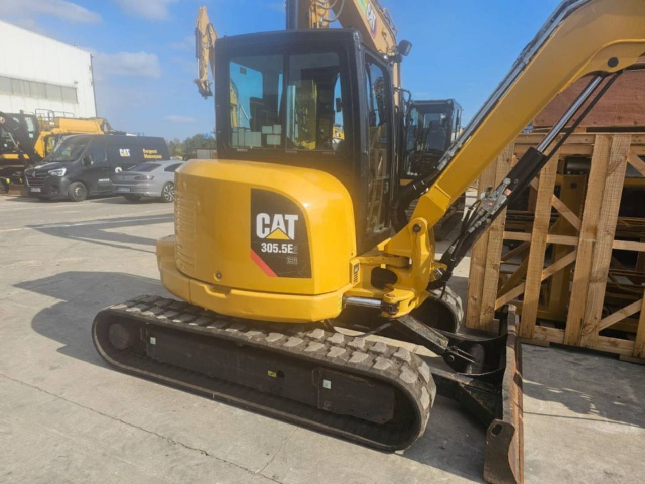 CAT 305.5E2CR - Kettenbagger: das Bild 2 CAT 305.5E2CR - Kettenbagger: das Bild 2