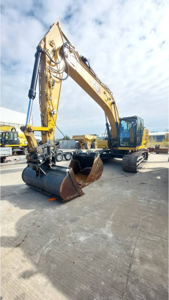 CAT 320 - Kettenbagger: das Bild 1 CAT 320 - Kettenbagger: das Bild 1