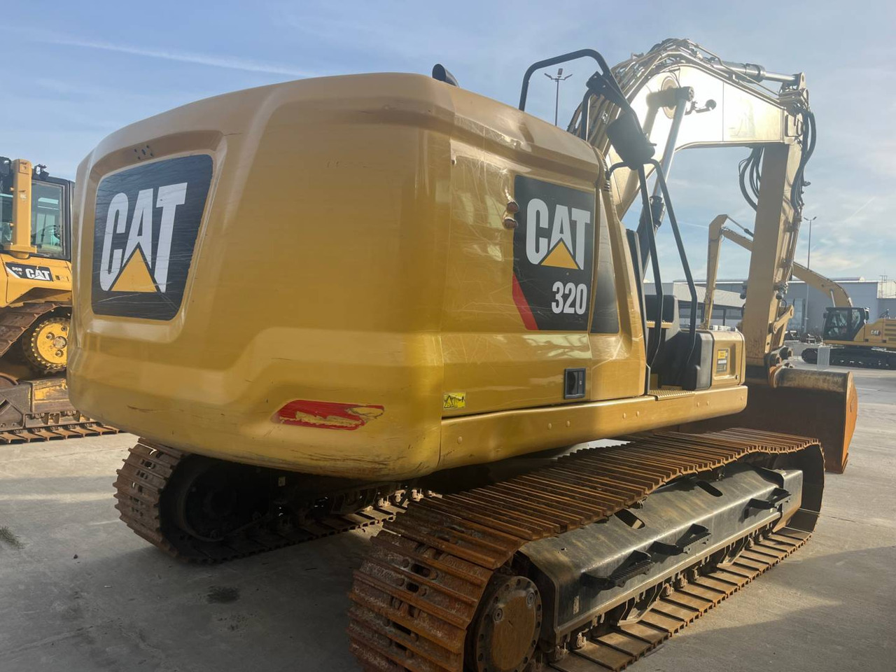 CAT 320 - Kettenbagger: das Bild 3 CAT 320 - Kettenbagger: das Bild 3