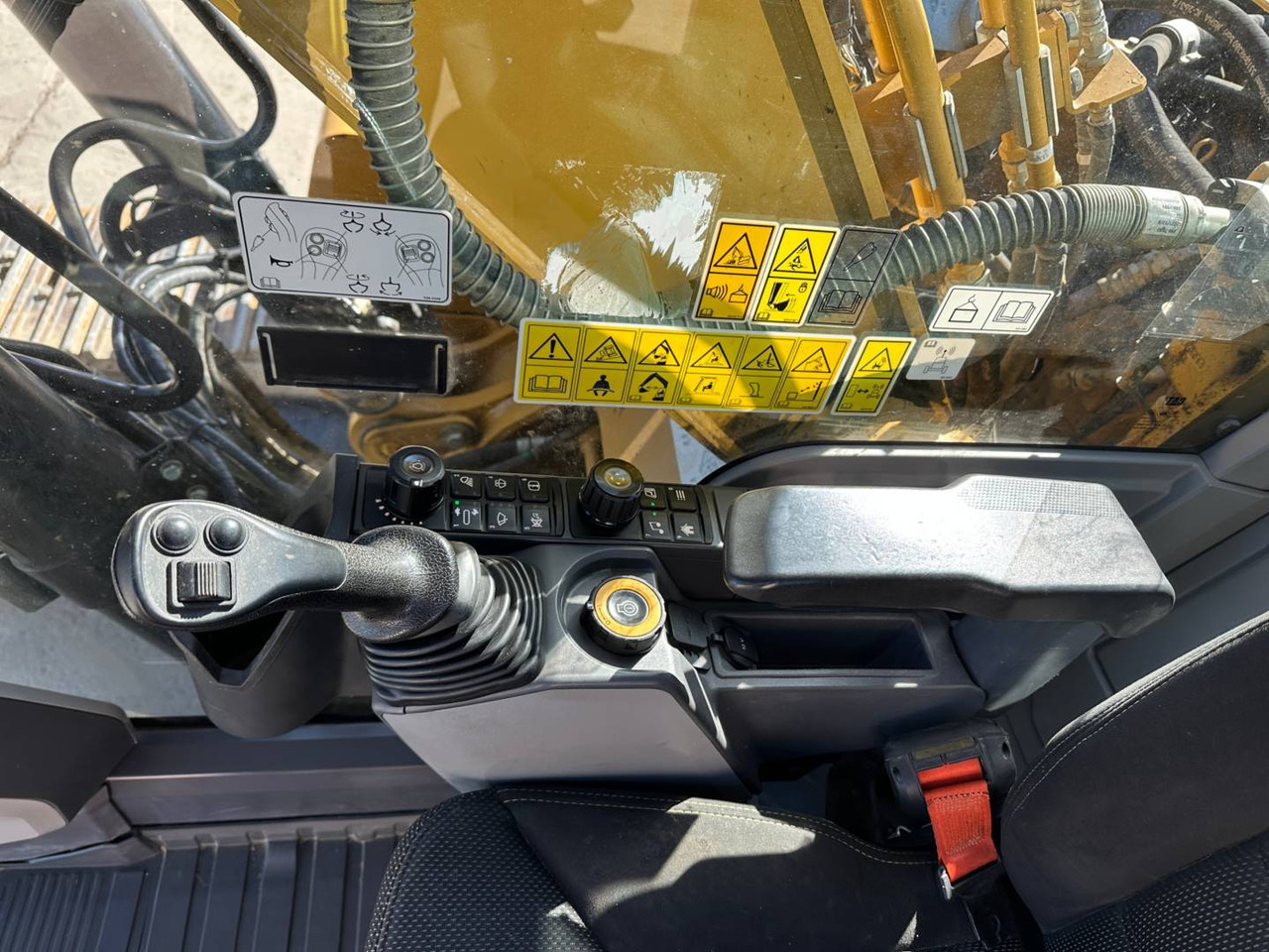 CAT 323 – Leasing CAT 323: das Bild 12