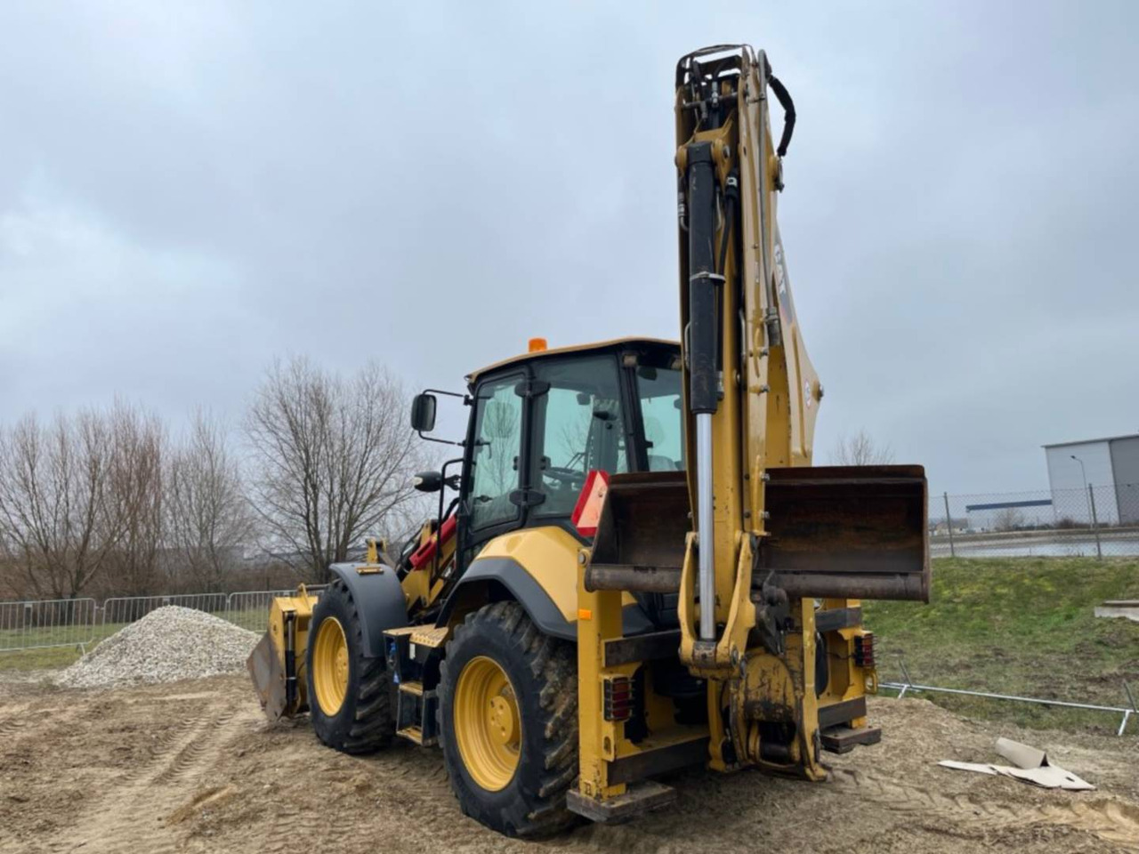 CAT 444F2 - Baggerlader: das Bild 4 CAT 444F2 - Baggerlader: das Bild 4