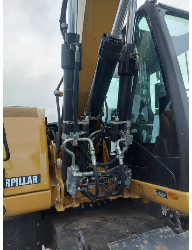 Mobilbagger CAT M313D: das Bild 16 Mobilbagger CAT M313D: das Bild 16