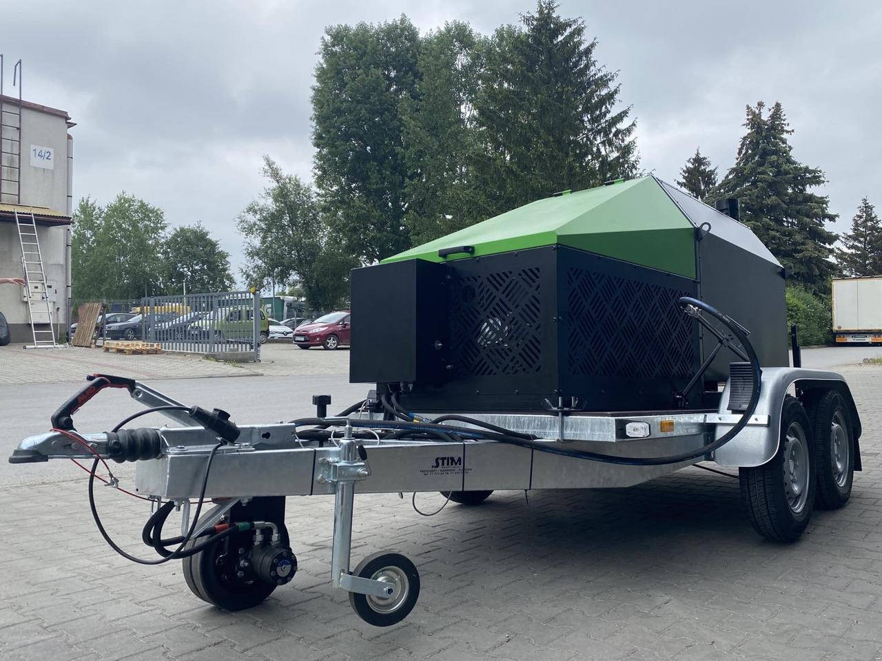 TICAB SelfPropelled Bitumen Emulsion Sprayer,1000L,Manufacturer - Bitumenspritzmaschine: das Bild 3 TICAB SelfPropelled Bitumen Emulsion Sprayer,1000L,Manufacturer - Bitumenspritzmaschine: das Bild 3