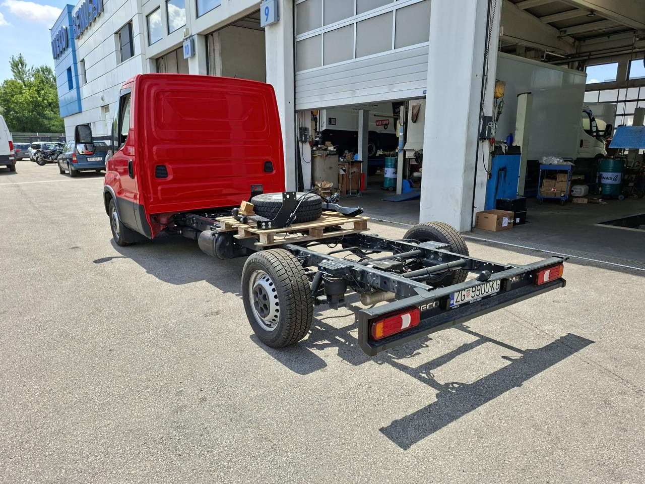 IVECO Daily 35C21HA8/P - Fahrgestell LKW: das Bild 4 IVECO Daily 35C21HA8/P - Fahrgestell LKW: das Bild 4