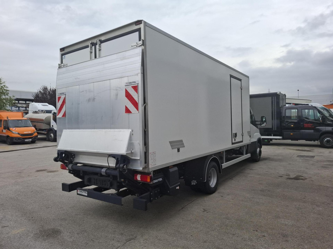 IVECO Daily 70C18H - Kühltransporter: das Bild 4 IVECO Daily 70C18H - Kühltransporter: das Bild 4
