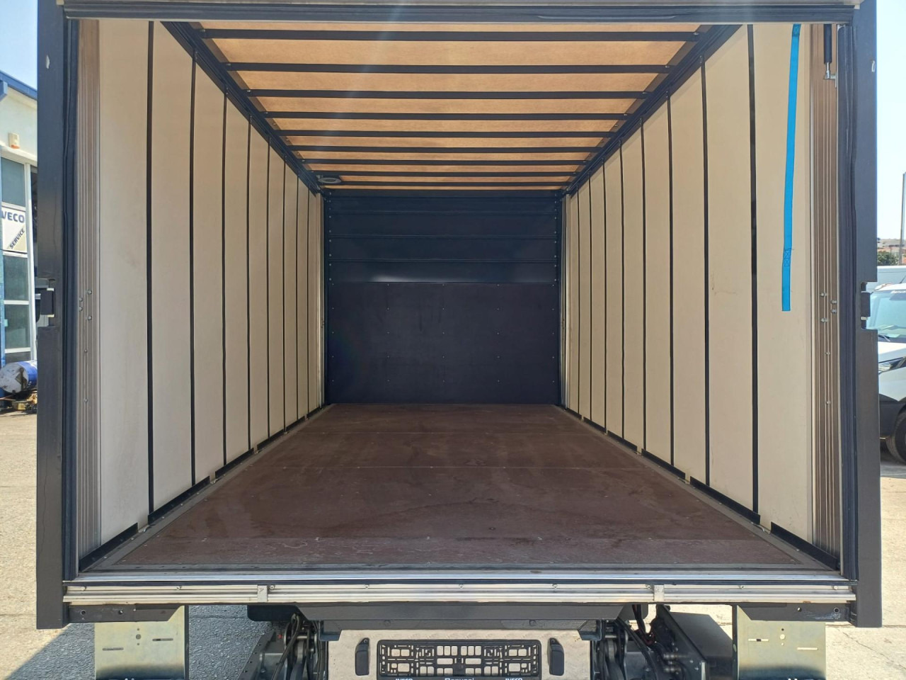 IVECO Daily 70C18H – Leasing IVECO Daily 70C18H: das Bild 10