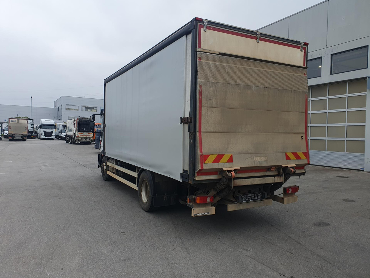 IVECO Eurocargo ML150E28/FP - Plane LKW: das Bild 5 IVECO Eurocargo ML150E28/FP - Plane LKW: das Bild 5