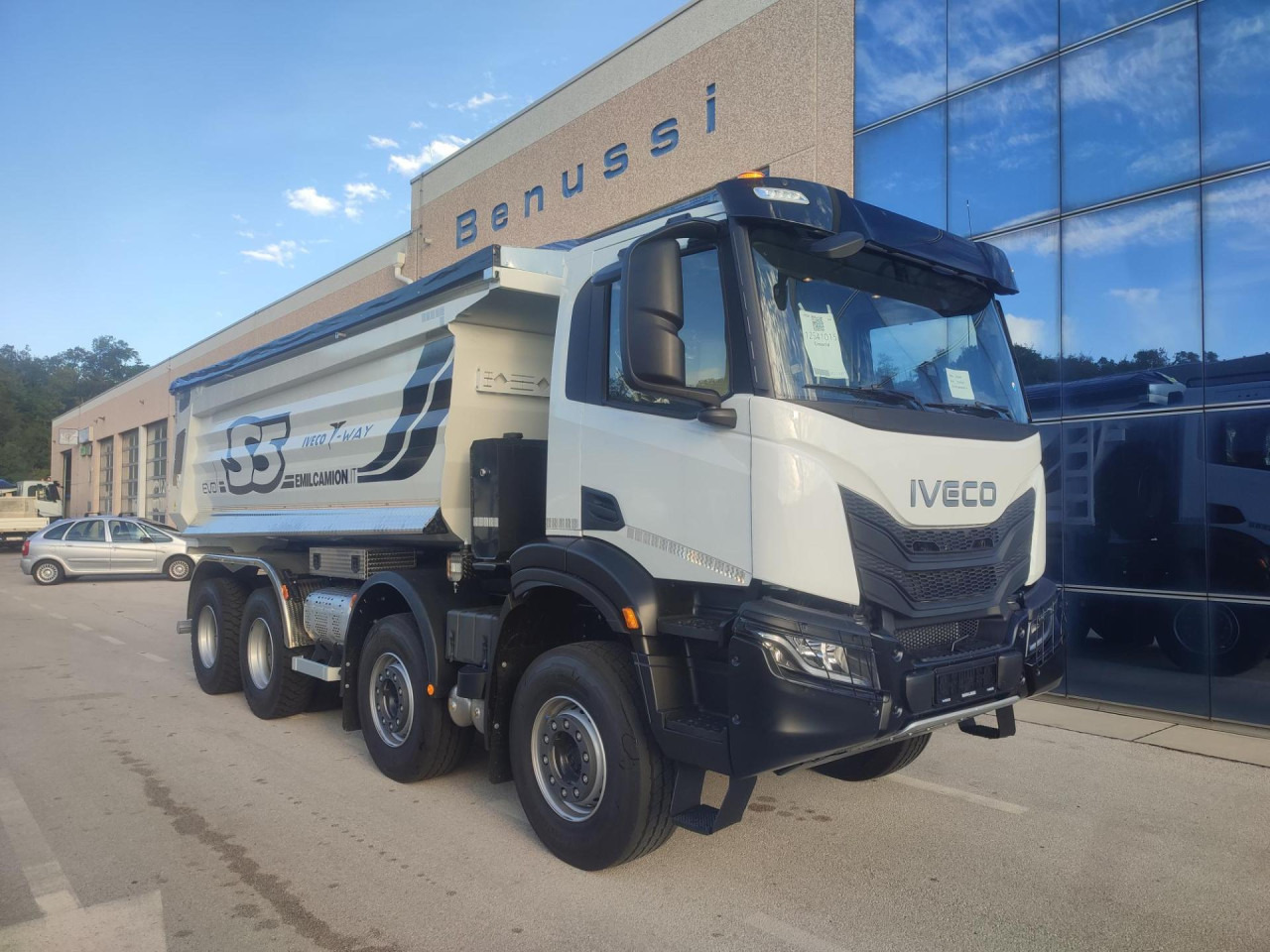 IVECO T-Way AD410T50 - Kipper: das Bild 2 IVECO T-Way AD410T50 - Kipper: das Bild 2