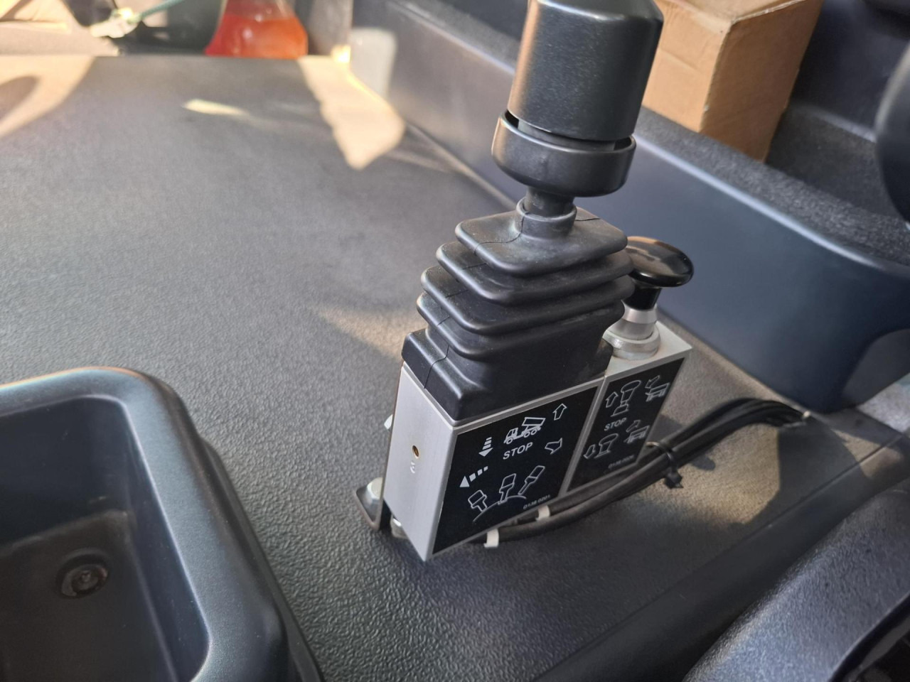 IVECO Trakker AD410T50 - Kipper: das Bild 4 IVECO Trakker AD410T50 - Kipper: das Bild 4