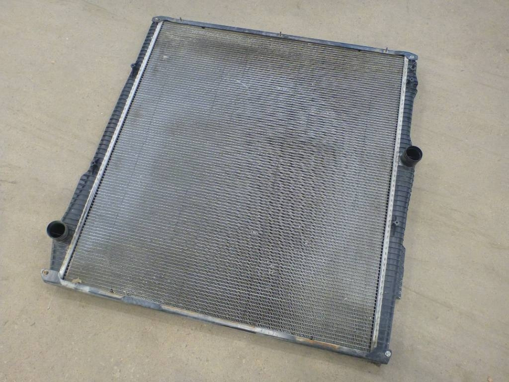 Scania R 580 - Kühler für LKW: das Bild 1 Scania R 580 - Kühler für LKW: das Bild 1