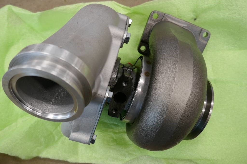 Volvo Turbo, voe11127624 - Motor für Baumaschine: das Bild 2 Volvo Turbo, voe11127624 - Motor für Baumaschine: das Bild 2