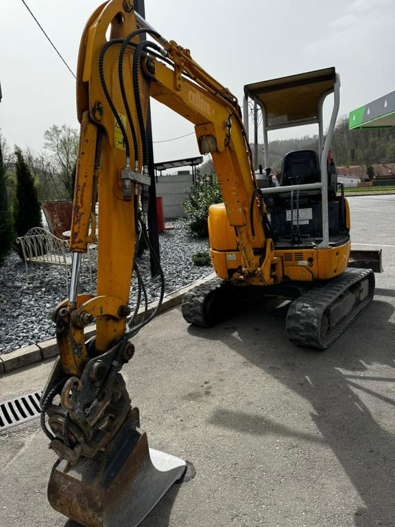 IHI 25VX3, 2.5ton, SWISS Machine - Minibagger: das Bild 1 IHI 25VX3, 2.5ton, SWISS Machine - Minibagger: das Bild 1