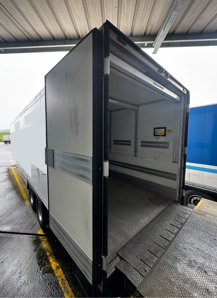 Krone SZ, Doppelstock, isoliert, Duoplex steel - Koffer Auflieger: das Bild 5 Krone SZ, Doppelstock, isoliert, Duoplex steel - Koffer Auflieger: das Bild 5