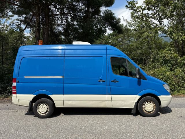 Mercedes-Benz 316 CDI, Klima - Kastenwagen: das Bild 2 Mercedes-Benz 316 CDI, Klima - Kastenwagen: das Bild 2