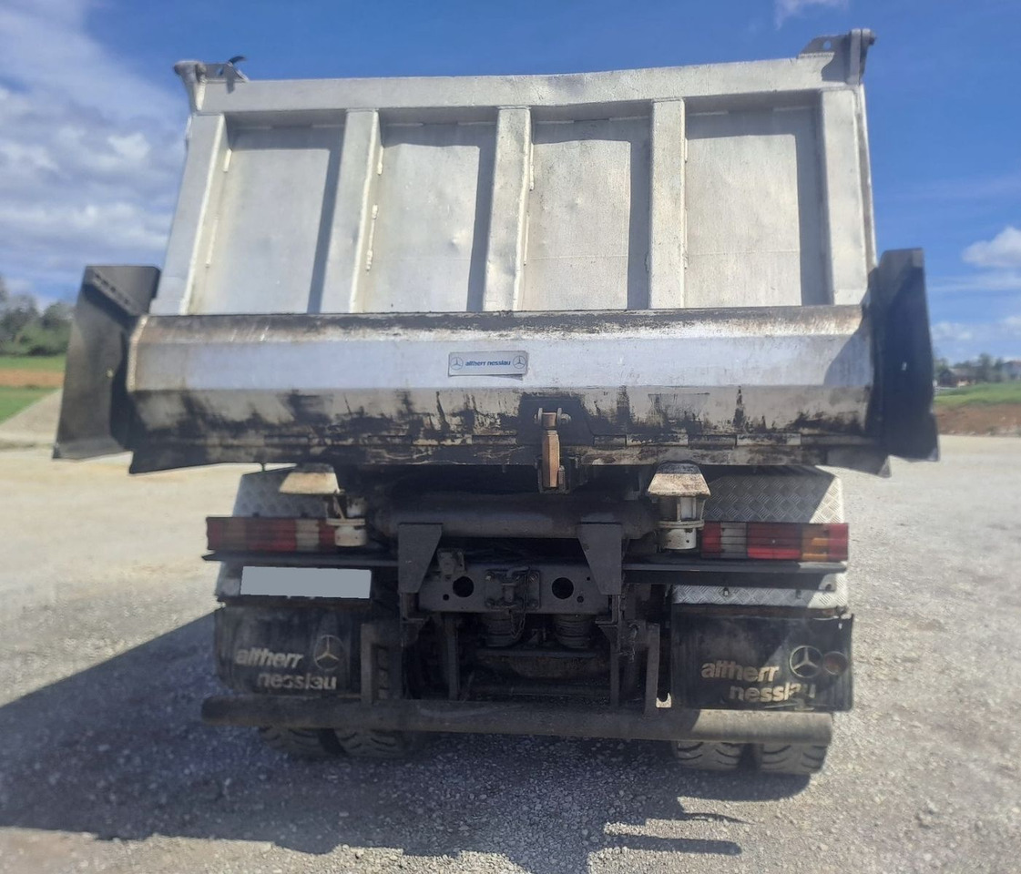 Mercedes-Benz Actros 4448 10x4, E5, EPS, MP-2, Retarder - Kipper: das Bild 4 Mercedes-Benz Actros 4448 10x4, E5, EPS, MP-2, Retarder - Kipper: das Bild 4