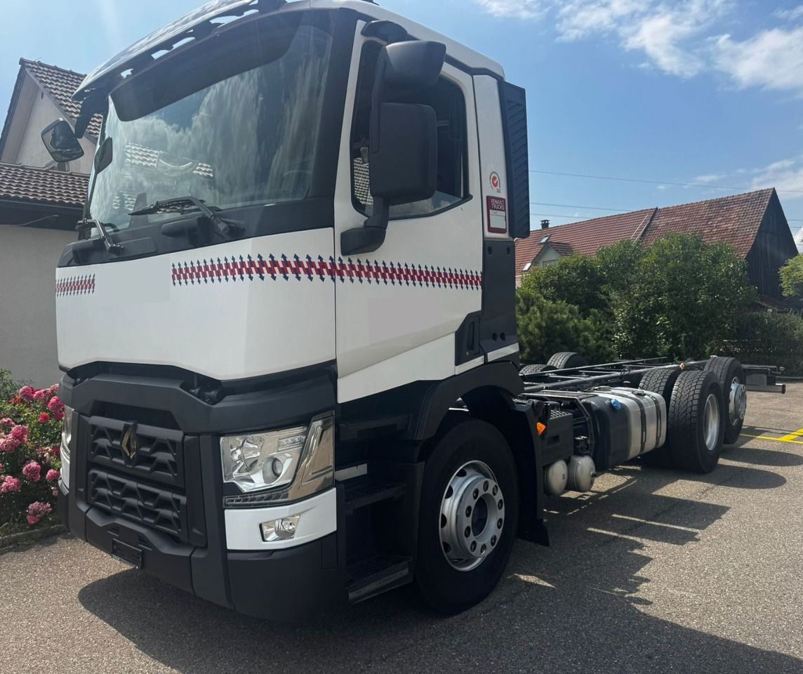 Renault T460 6x2, E6, Fahrgestell - Fahrgestell LKW: das Bild 1 Renault T460 6x2, E6, Fahrgestell - Fahrgestell LKW: das Bild 1