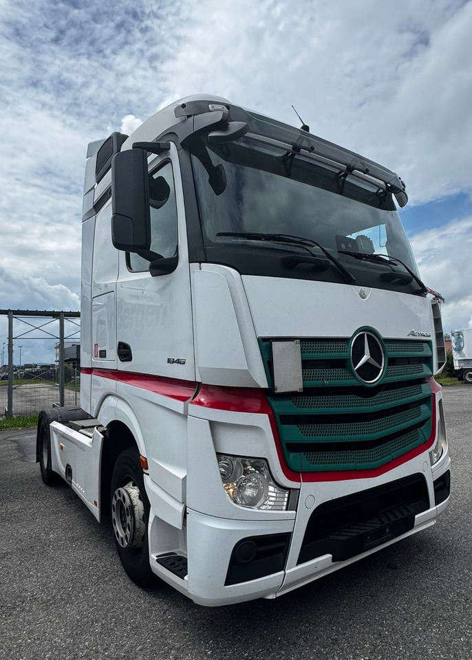 Mercedes-Benz Actros 1846 4x2, E6, Retarder, 2X - Sattelzugmaschine: das Bild 2 Mercedes-Benz Actros 1846 4x2, E6, Retarder, 2X - Sattelzugmaschine: das Bild 2