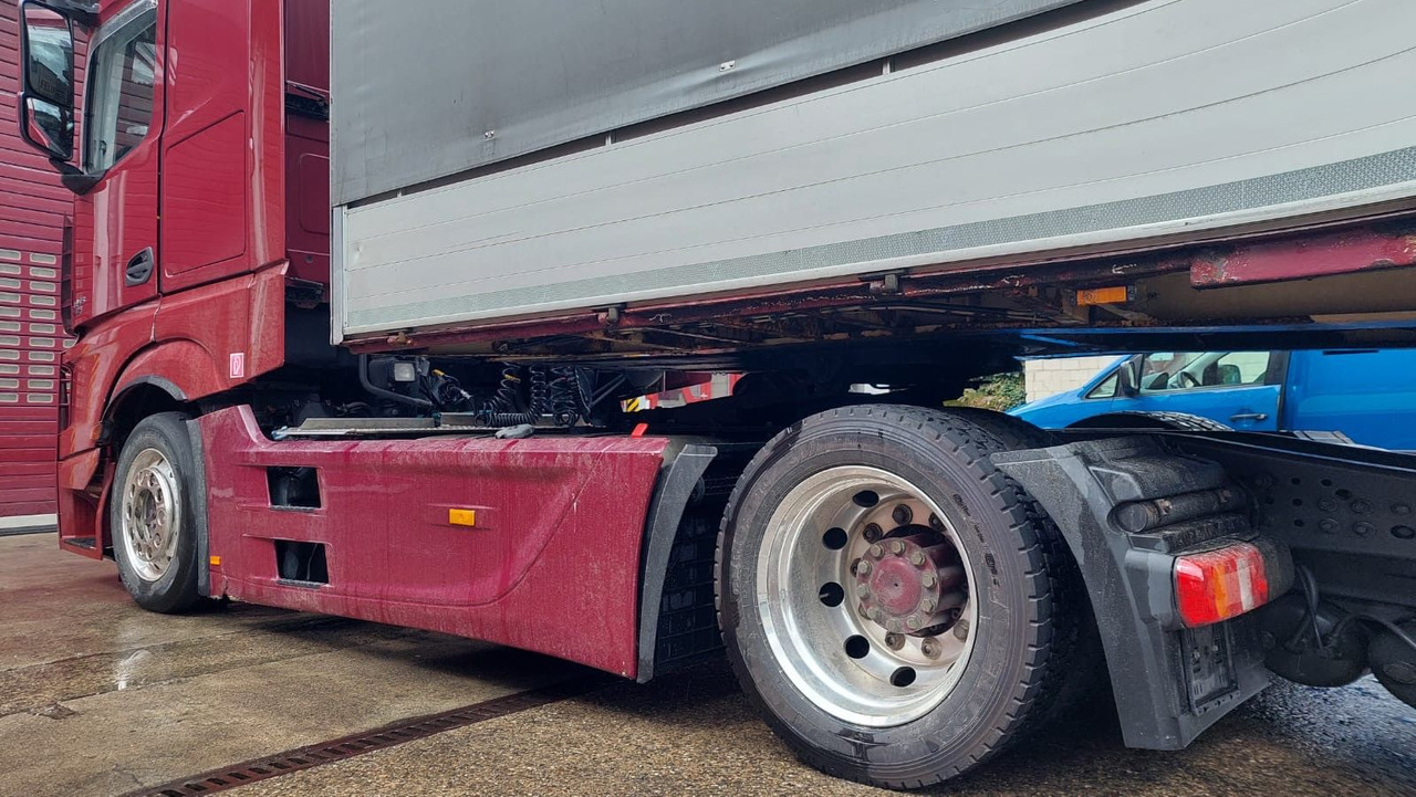 Mercedes-Benz Actros 1848 4x2, E6,Lowliner,verstellbare Sattel - Sattelzugmaschine: das Bild 5 Mercedes-Benz Actros 1848 4x2, E6,Lowliner,verstellbare Sattel - Sattelzugmaschine: das Bild 5
