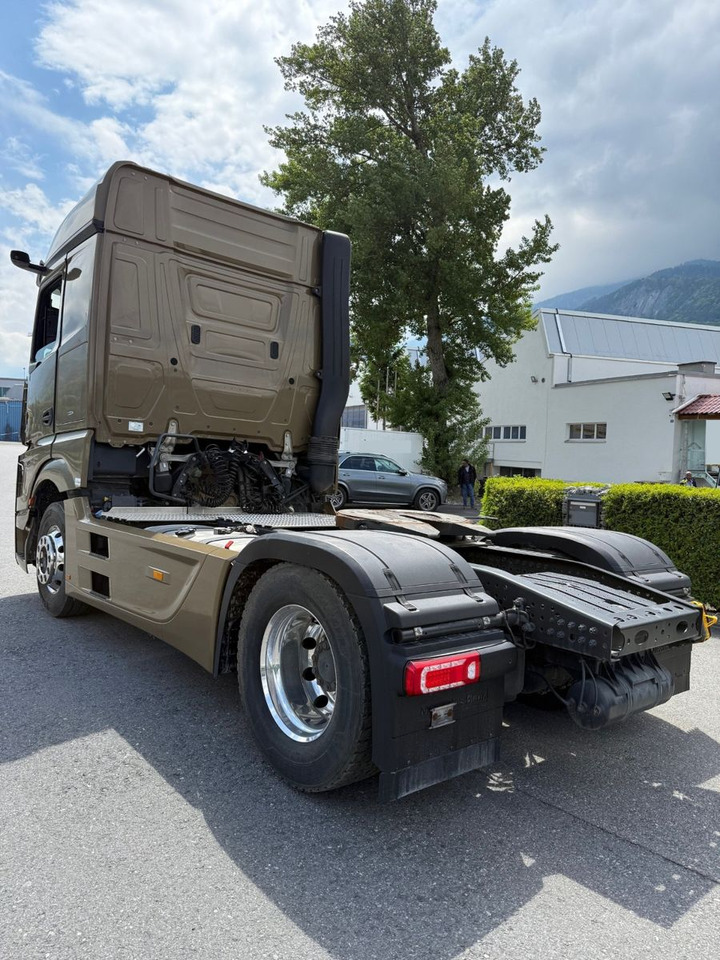 Mercedes-Benz Actros 1851 4x2, MP5, E6, Retarder, Kompressor - Sattelzugmaschine: das Bild 4 Mercedes-Benz Actros 1851 4x2, MP5, E6, Retarder, Kompressor - Sattelzugmaschine: das Bild 4