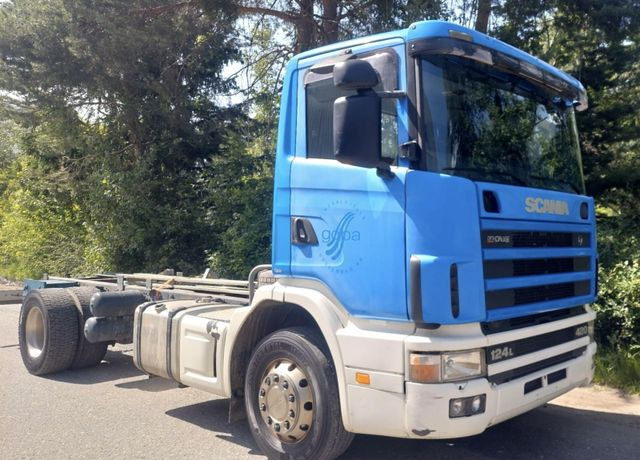 Scania R124LB 420 4x2, Euro 3 - Fahrgestell LKW: das Bild 1 Scania R124LB 420 4x2, Euro 3 - Fahrgestell LKW: das Bild 1