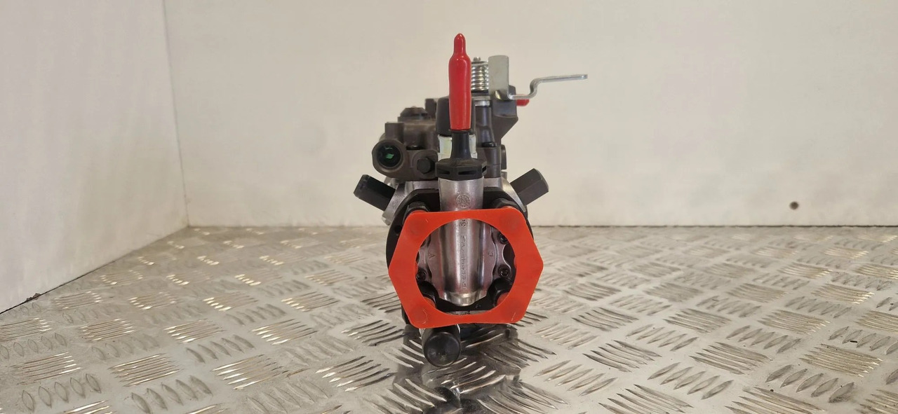 320/06927 12V injection pump 9323A252G Delphi - Motor und Teile für Baumaschine: das Bild 1 320/06927 12V injection pump 9323A252G Delphi - Motor und Teile für Baumaschine: das Bild 1
