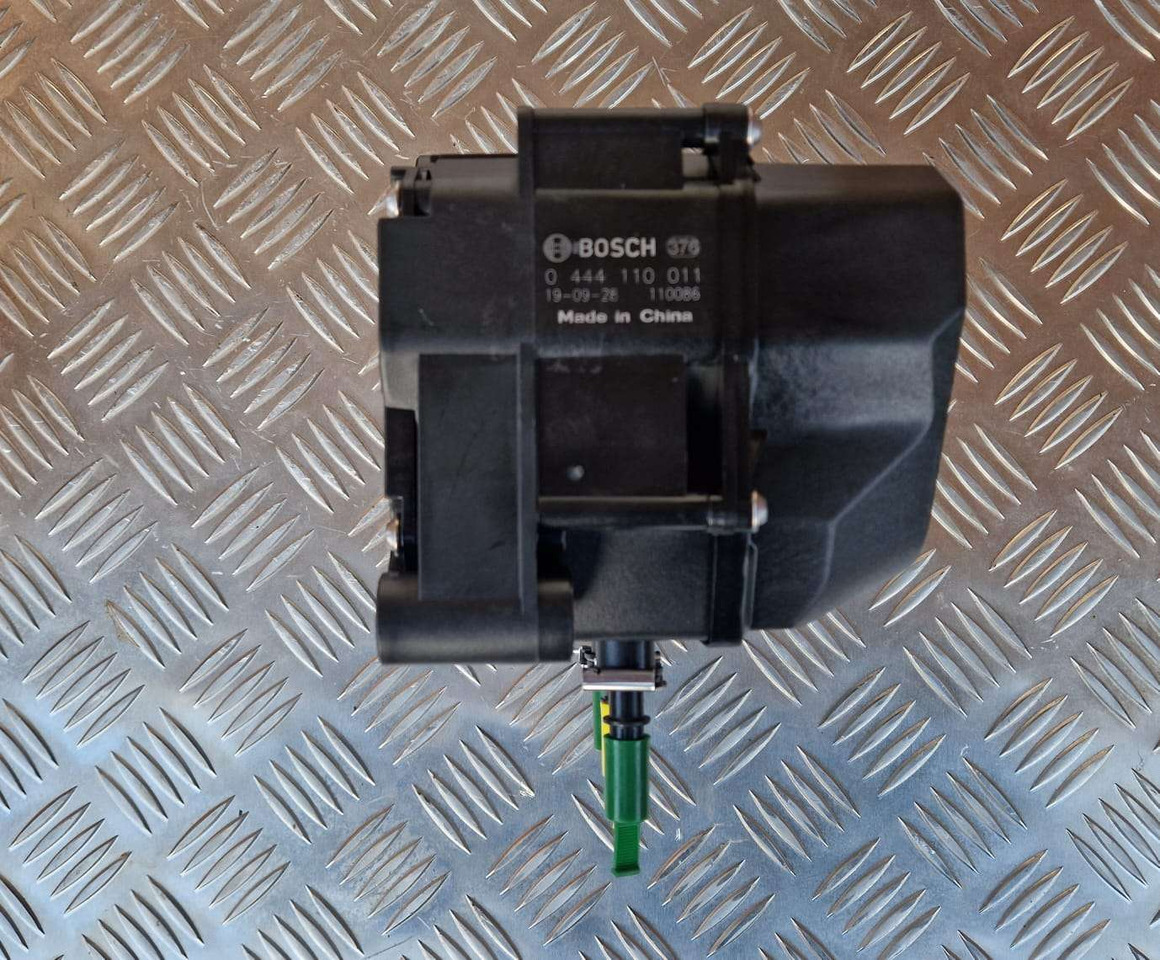 Genuine JCB Bosch Adblue module 12v supply - Motor und Teile für Baumaschine: das Bild 3 Genuine JCB Bosch Adblue module 12v supply - Motor und Teile für Baumaschine: das Bild 3
