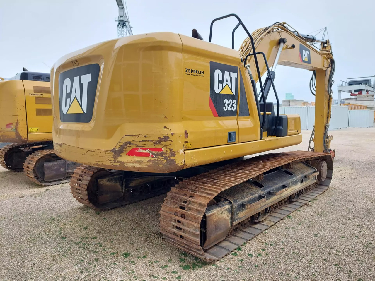 2019 Caterpillar 323 - Kettenbagger: das Bild 3 2019 Caterpillar 323 - Kettenbagger: das Bild 3