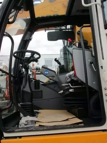 2023 Liebherr A 913 Compact G6.0-D Litronic - Mobilbagger: das Bild 5 2023 Liebherr A 913 Compact G6.0-D Litronic - Mobilbagger: das Bild 5