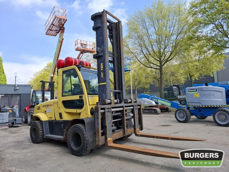 Hyster H8.0FT-9 - Treibgasstapler: das Bild 2 Hyster H8.0FT-9 - Treibgasstapler: das Bild 2