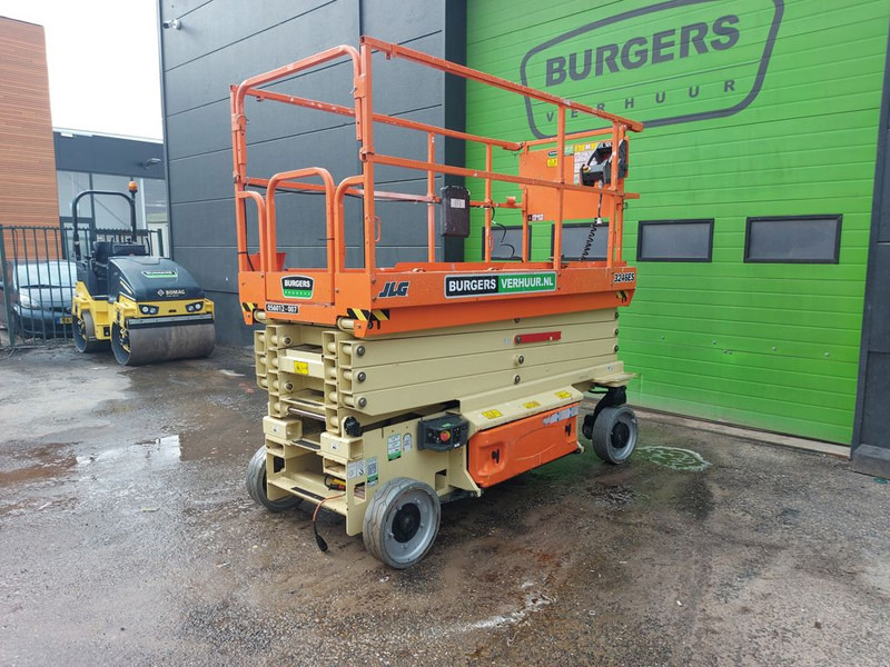 JLG 3246ES - Scherenbühne: das Bild 1 JLG 3246ES - Scherenbühne: das Bild 1