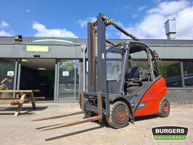 Linde H25T - Treibgasstapler: das Bild 1 Linde H25T - Treibgasstapler: das Bild 1