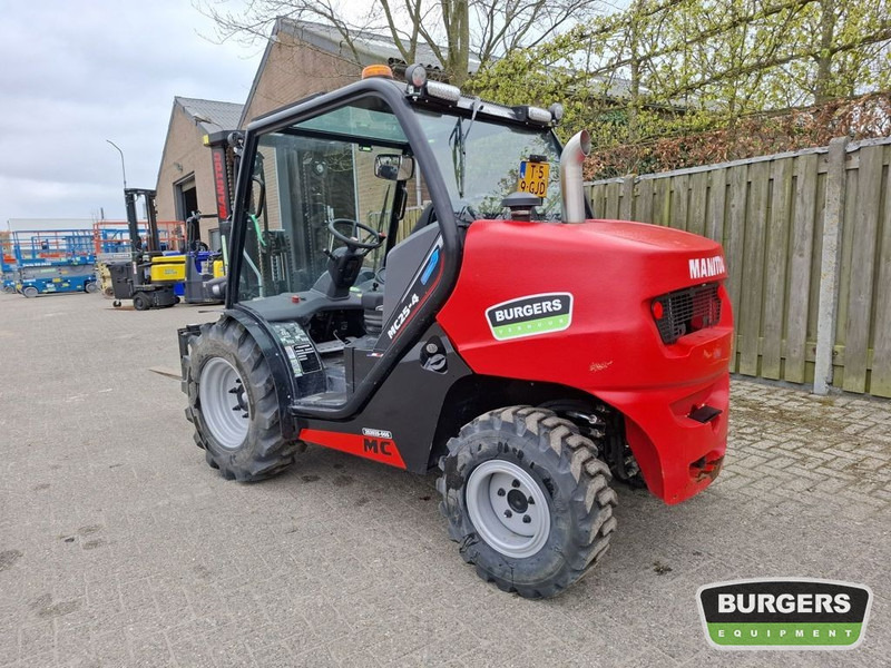 Manitou MC 25-4 D K ST5 S1 Buggy - Geländestapler: das Bild 4 Manitou MC 25-4 D K ST5 S1 Buggy - Geländestapler: das Bild 4
