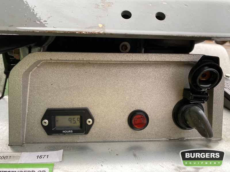 Neuson DPU 65.55 - Rüttelplatte: das Bild 5 Neuson DPU 65.55 - Rüttelplatte: das Bild 5