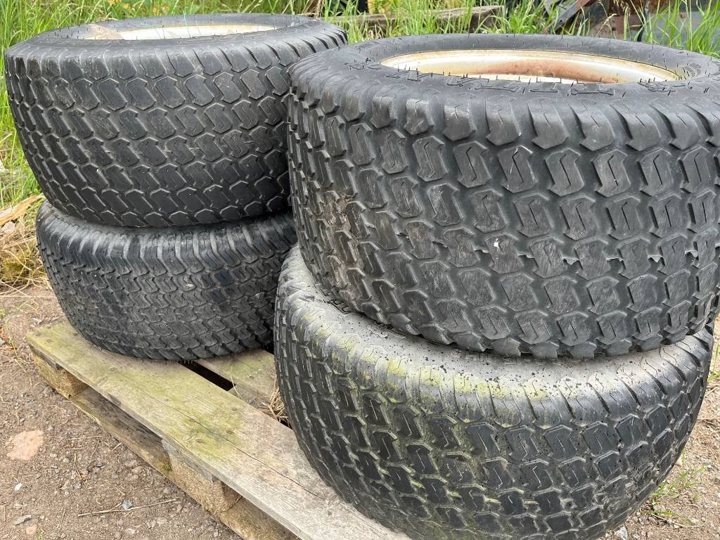 29X12.50-15 Hjul / Wheels Metrac - Komplettrad: das Bild 1 29X12.50-15 Hjul / Wheels Metrac - Komplettrad: das Bild 1
