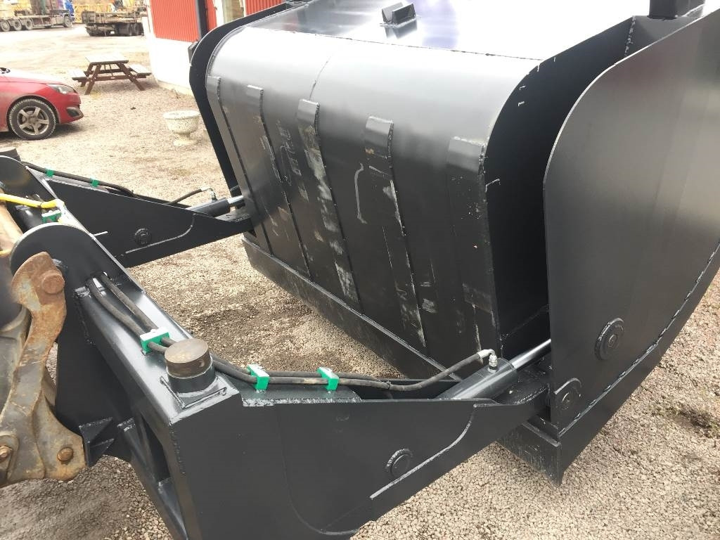 Högtippande Skopa 5 Kubik Hightipp - Ladeschaufel für Baumaschine: das Bild 4 Högtippande Skopa 5 Kubik Hightipp - Ladeschaufel für Baumaschine: das Bild 4