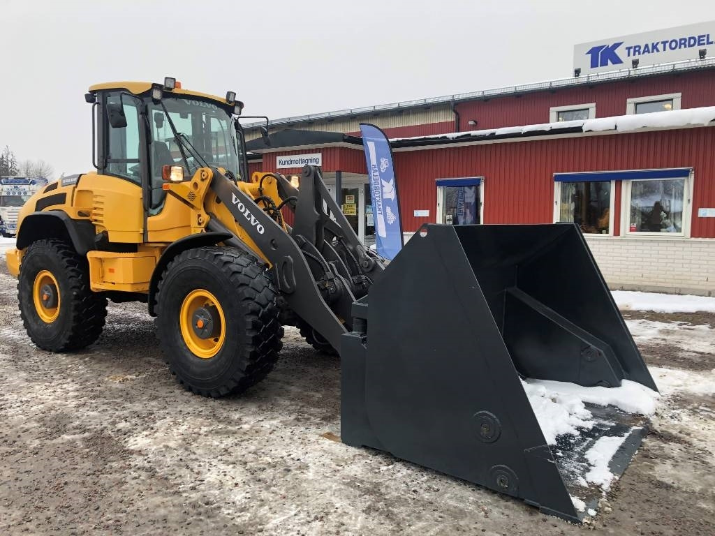 Högtippande skopa Högtippskopa 3 kubik - Schaufel für Baumaschine: das Bild 3 Högtippande skopa Högtippskopa 3 kubik - Schaufel für Baumaschine: das Bild 3