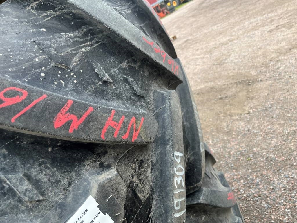 Kleber 650/65R38 540/65R28 till New Holland M160 - Reifen für Landmaschine: das Bild 3 Kleber 650/65R38 540/65R28 till New Holland M160 - Reifen für Landmaschine: das Bild 3