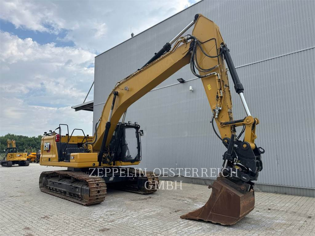 CAT 330-07 - Kettenbagger: das Bild 2 CAT 330-07 - Kettenbagger: das Bild 2