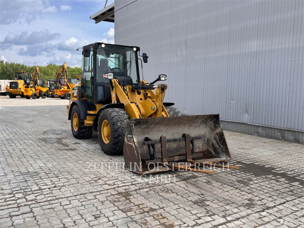 CAT 907M - Radlader: das Bild 2 CAT 907M - Radlader: das Bild 2